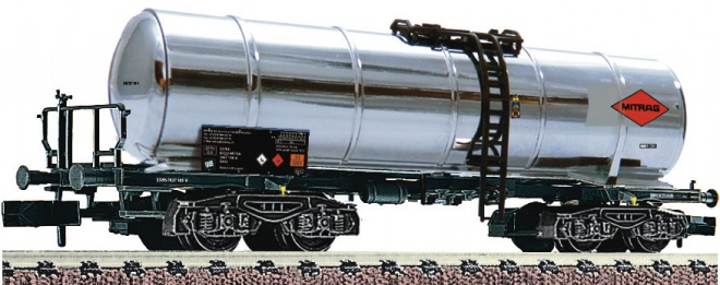 Tank car MITRAG with chrome-plated tank<br /><a href='images/pictures/Fleischmann/Fleischmann-848014.jpg' target='_blank'>Full size image</a>